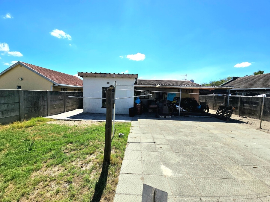 3 Bedroom Property for Sale in Lotus River Western Cape